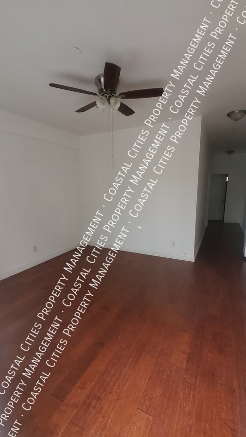 1019 N Pershing Ave
