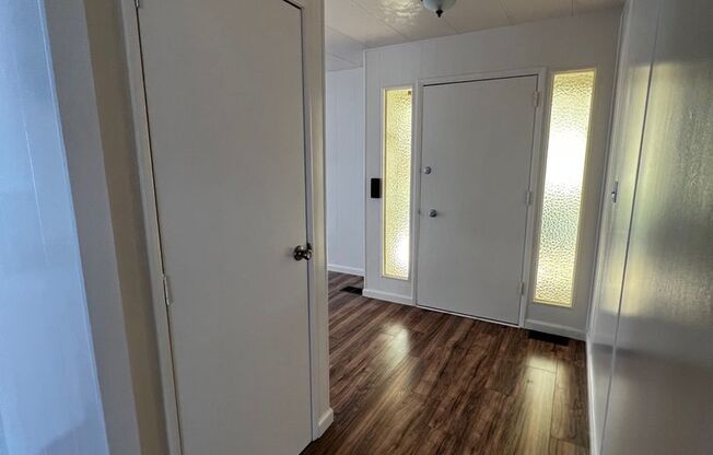 2 beds, 2 baths, 1,080 sqft, $3,695, Unit 29