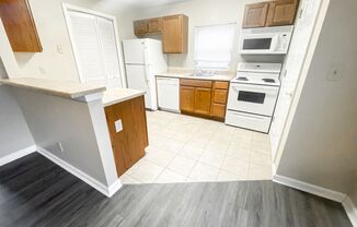 1 bed, 1 bath, 600 sqft, $879, Unit Unit 3