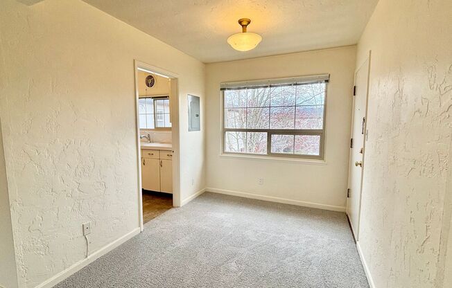 N0131 - Claremont Apartments