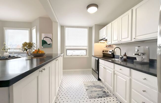 1 bed, 1 bath, 552 sqft, $1,745, Unit 102