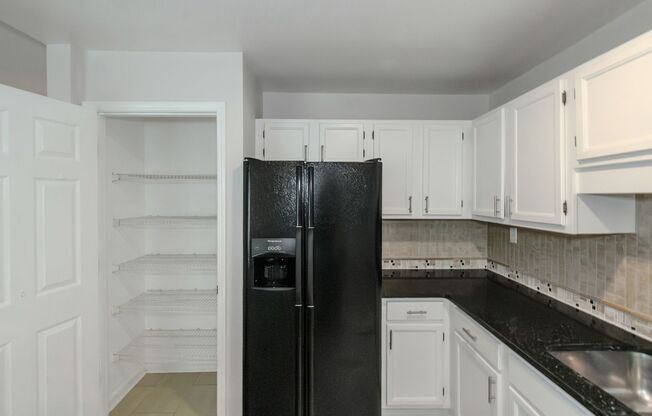 3 beds, 2 baths, $2,800