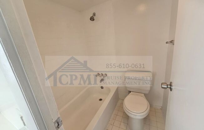 1 bed, 1.5 baths, 900 sqft, $1,725, Unit C3D