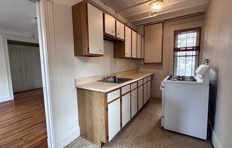 1607 Commonwealth Ave