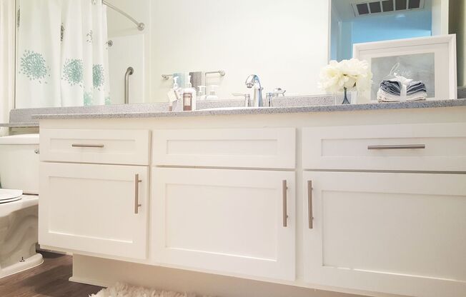 2 beds, 1.5 baths, 900 sqft, $3,115, Unit 8600-109