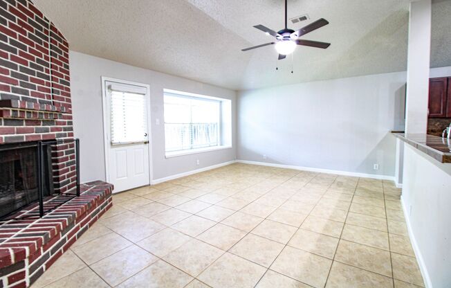 6151 Broadmeadow