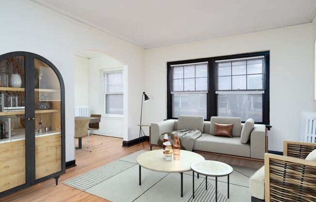 Studio, 1 bath, 450 sqft, $915, Unit 12-205