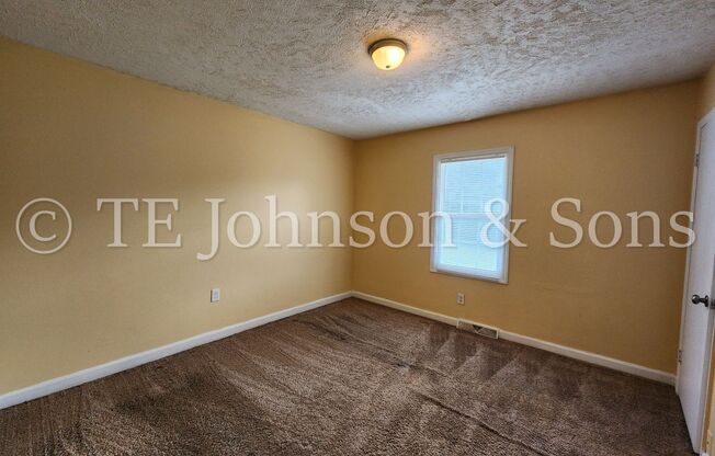 2 beds, 1.5 baths, $925, Unit 1307 D