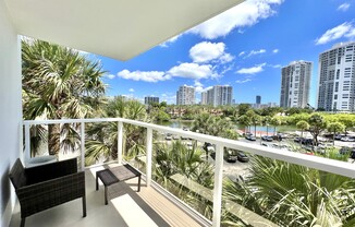 3731 N COUNTRY CLUB DR DR