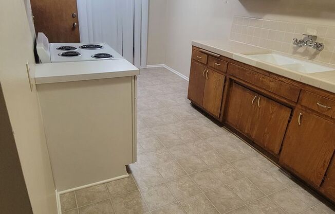 Newlin Street Apartments