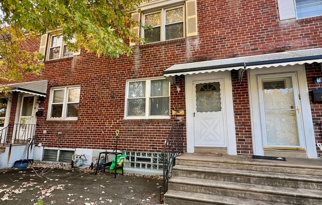 Gorgeous 3-Bedroom Townhome in Ambler! Available NOW! Last Month’s Rent WAIVED up front for qualified applicants!