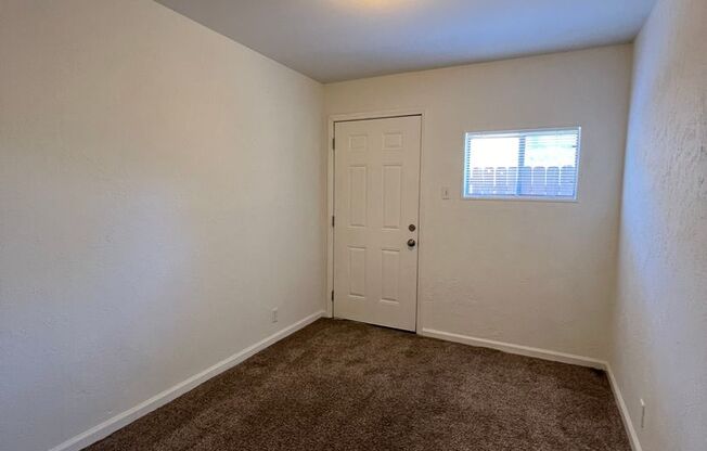 3 beds, 1 bath, $1,450