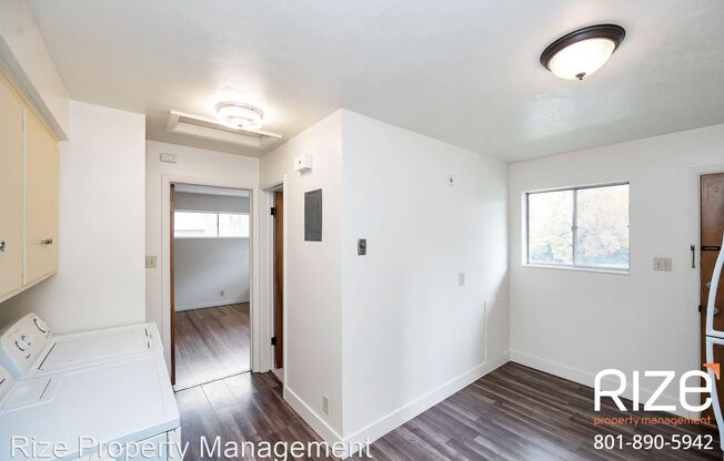 121-137 E Westminster Ave