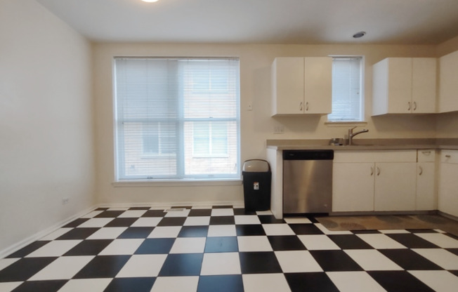 7241 Franklin Street