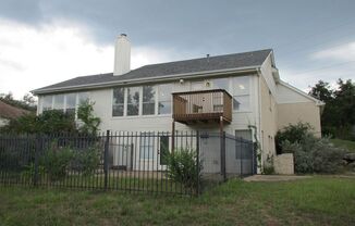 3 beds, 2 baths, $2,750