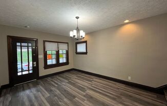 3 beds, 1 bath, $1,275