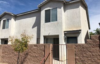 3 beds, 3 baths, $1,650