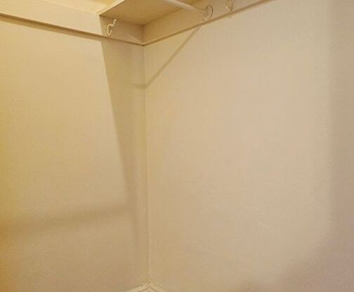 1 bed, 1 bath, 550 sqft, $1,375, Unit 802