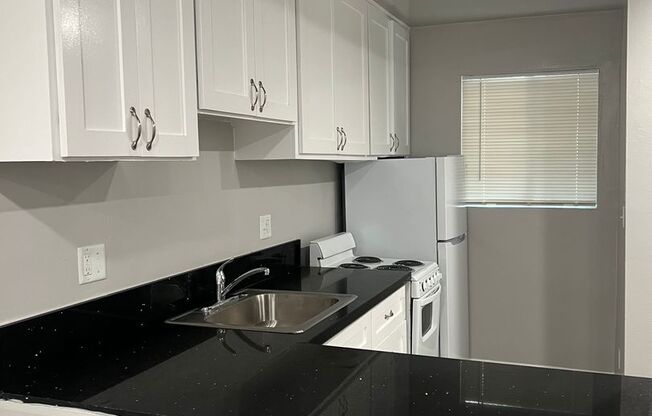 2 beds, 1 bath, 682 sqft, $2,195, Unit 1936-107