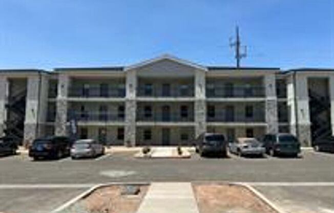 2 beds, 1 bath, $1,550, Unit A204