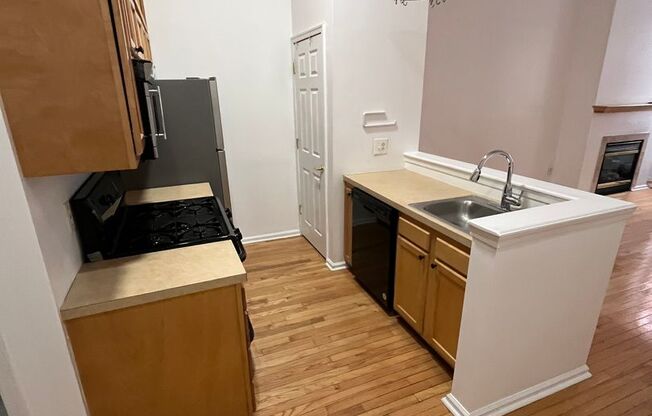 Bright Old City Loft