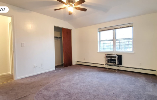 3 beds, 1 bath, $3,499, Unit B