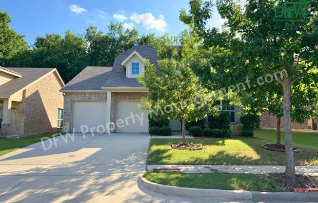 Stunning 4 Bedroom 2 Bathroom 2-Car Garage Home for Lease in Lancaster