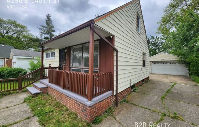 4196 E 148 ST