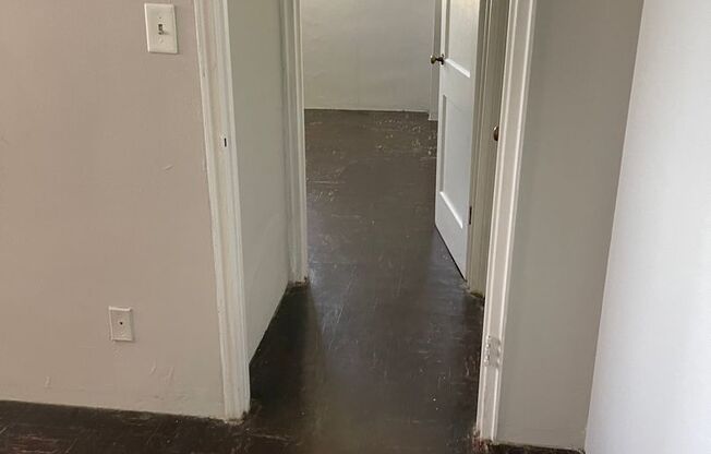 1 bed, 1 bath, 365 sqft, $950, Unit 10A