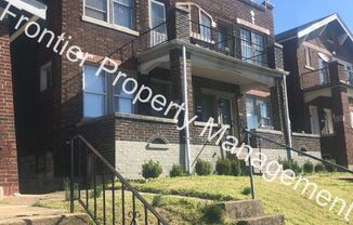 3923-25 Keokuk St