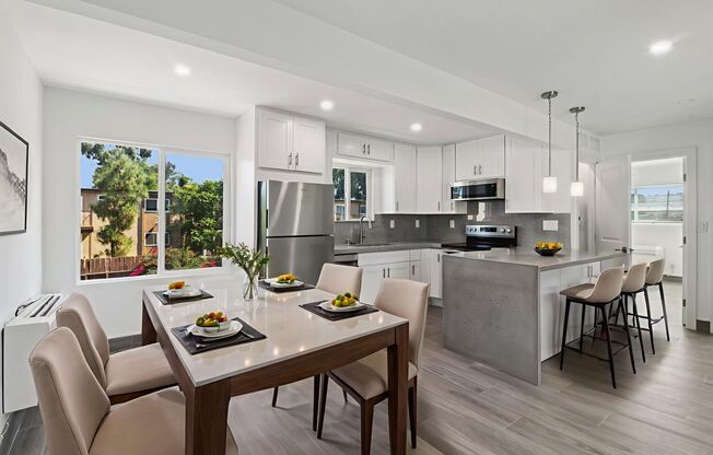 Welcome to Rockford Gardens!