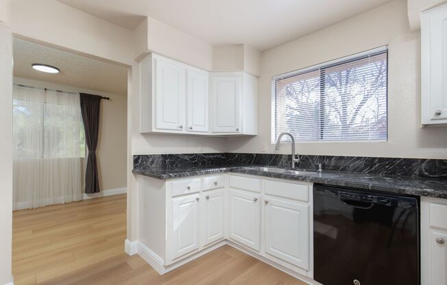 2 beds, 2 baths, $1,495, Unit # 2050