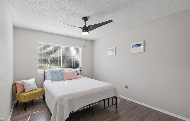 Welcome to Wymore 360 Apartments, where modern comfort meets style in every detail. Enjoy spacious bedrooms with natural light, sleek finishes, and thoughtful amenities. Elevate your living experience today and schedule a tour!
