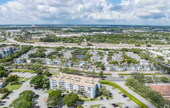 2 beds, 1 bath, 796 sqft, $1,775, Unit 421-202