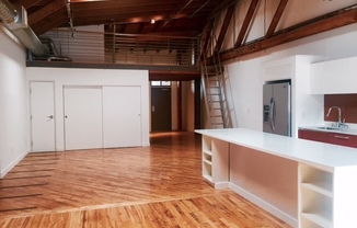 1 bed, 1 bath, 839 sqft, $3,600, Unit 2121 B209