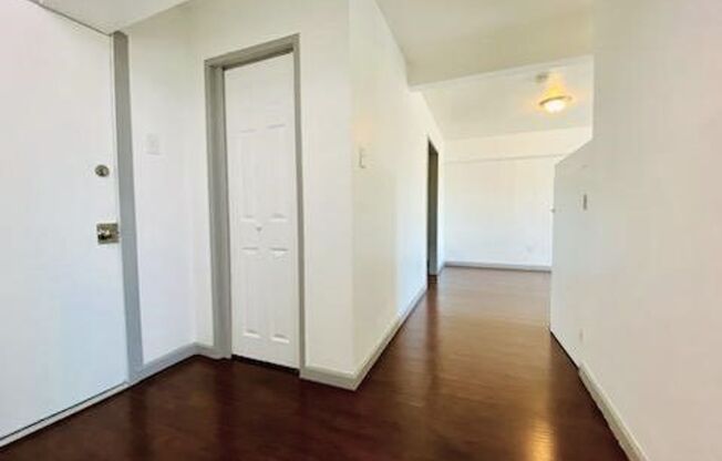 1 bed, 1 bath, 625 sqft, $1,549, Unit 28