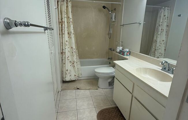 2 beds, 2 baths, $3,000, Unit # 320