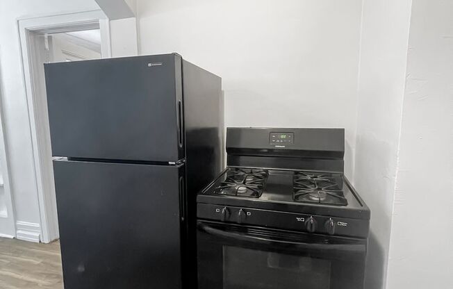 2 beds, 1 bath, 635 sqft, $1,313, Unit 113