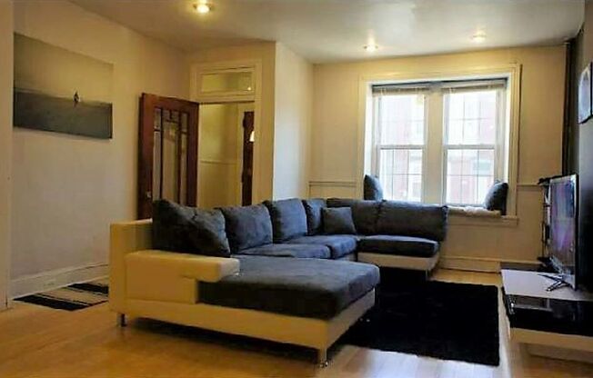 Stunning 4-Bedroom Townhouse in the Heart of Manayunk! Available NOW!