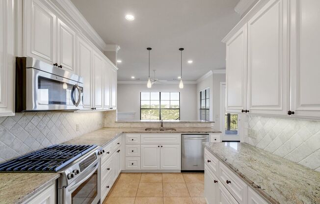 Luxury living in this stunning 3 bedroom, 2.5 bath condo with breathtaking hill country views.