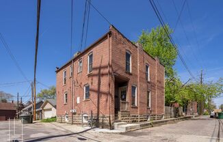 751-753 Hunter Ave