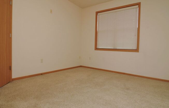 2 beds, 2 baths, 1,216 sqft, $1,850, Unit 214