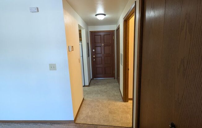 2 beds, 2 baths, 1,034 sqft, $1,229, Unit 1401 082