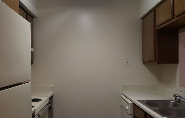 1 Bedroom, 1.5 Bath Townhouse