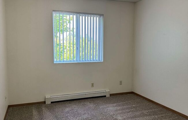 2 beds, 2 baths, $1,075, Unit 1704-205