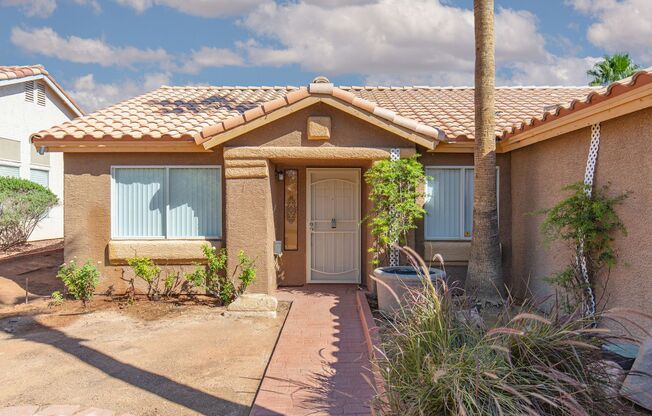 NW single story with four bedrooms and large backyard