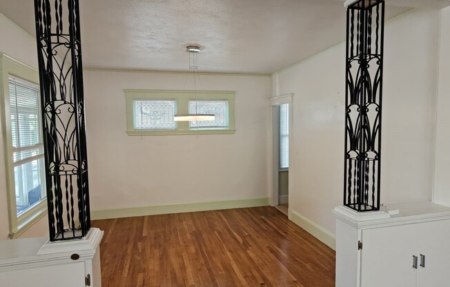 1 NEWTON AVE