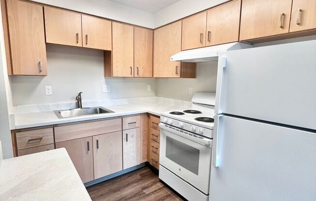 Cougar Creek Apartments