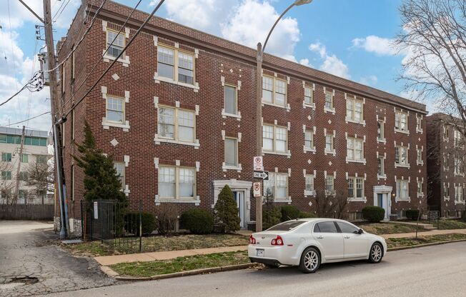 Oakview Apartments