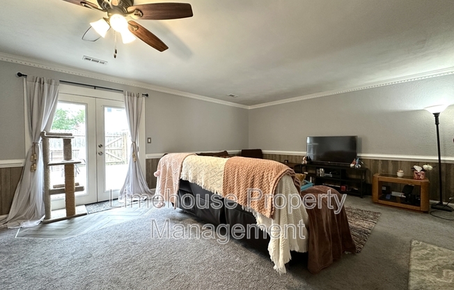 813 ML LNDG RD